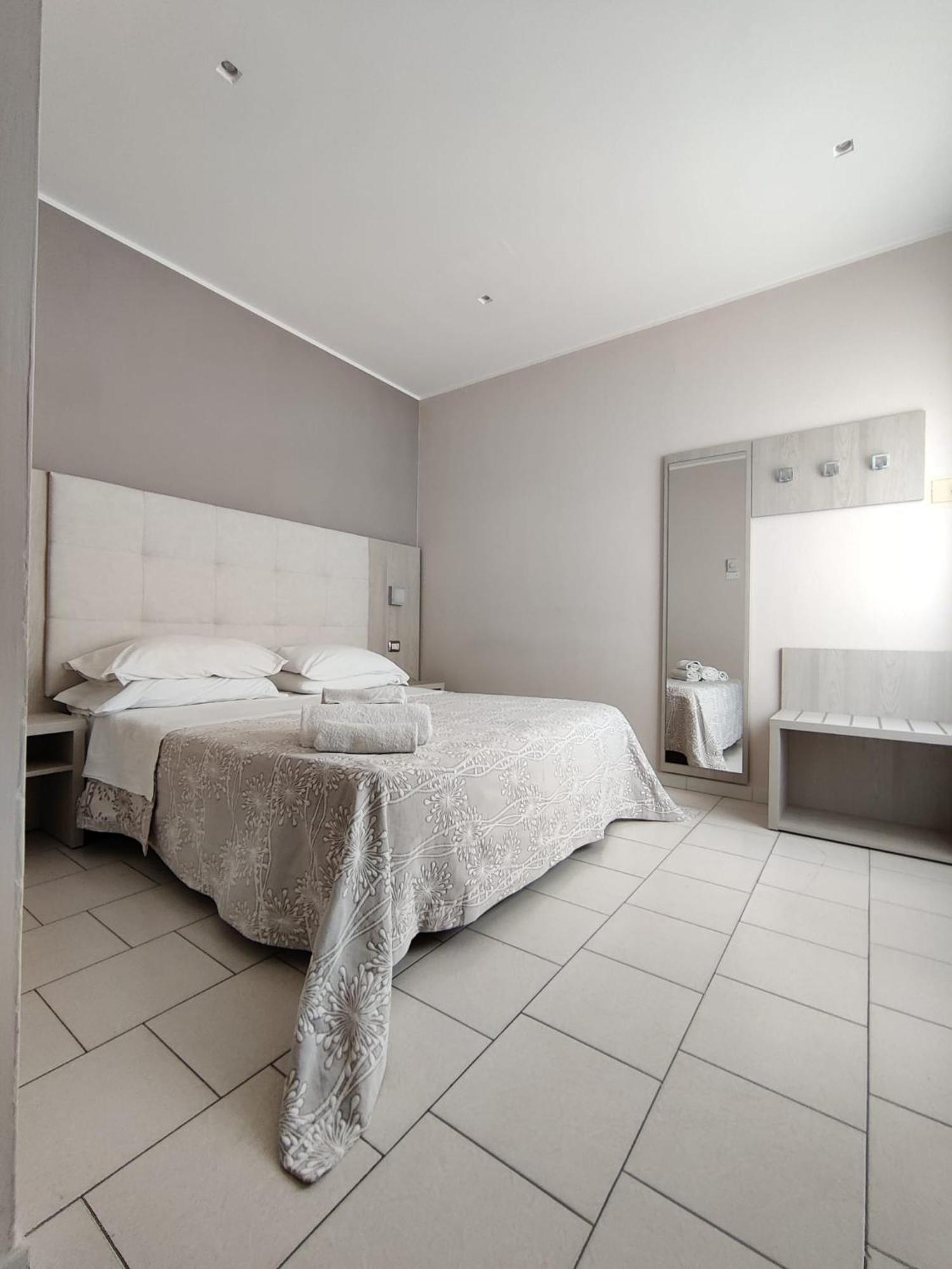 Hotel Stefan Room & Breakfast Gatteo a Mare Ngoại thất bức ảnh