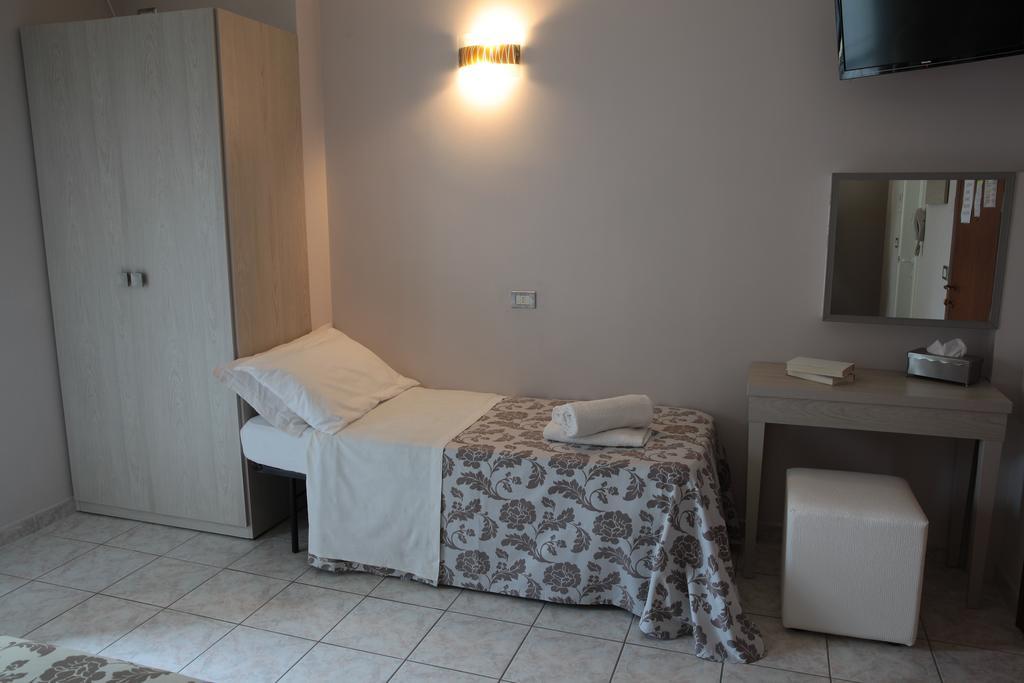 Hotel Stefan Room & Breakfast Gatteo a Mare Phòng bức ảnh