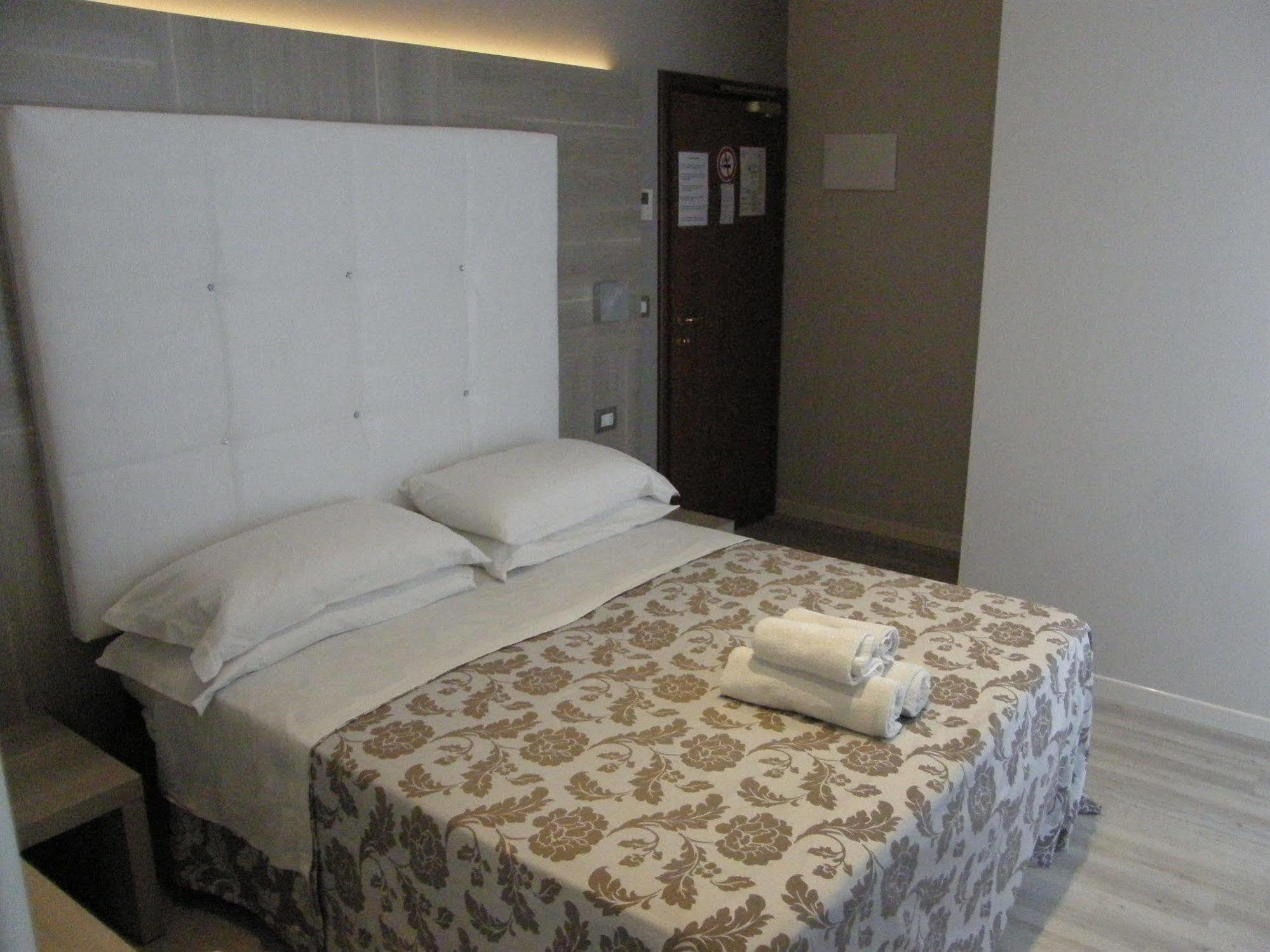 Hotel Stefan Room & Breakfast Gatteo a Mare Ngoại thất bức ảnh